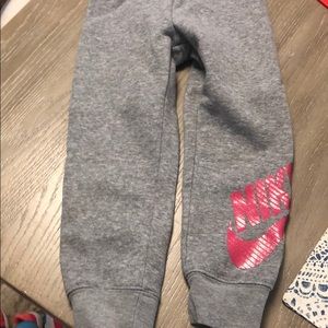 Nike toddler sweatpants